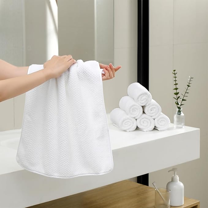 18 Piece Microfiber Bath Towels Set - 6 Bath Sheets,6 Hand Towels And 6 Washcloths,Soft Family Towels,Highly Absorbent Bathroom Towel,Quick Dry Shower Towel Luxury Towels For Hotel Spa Dorm-White
